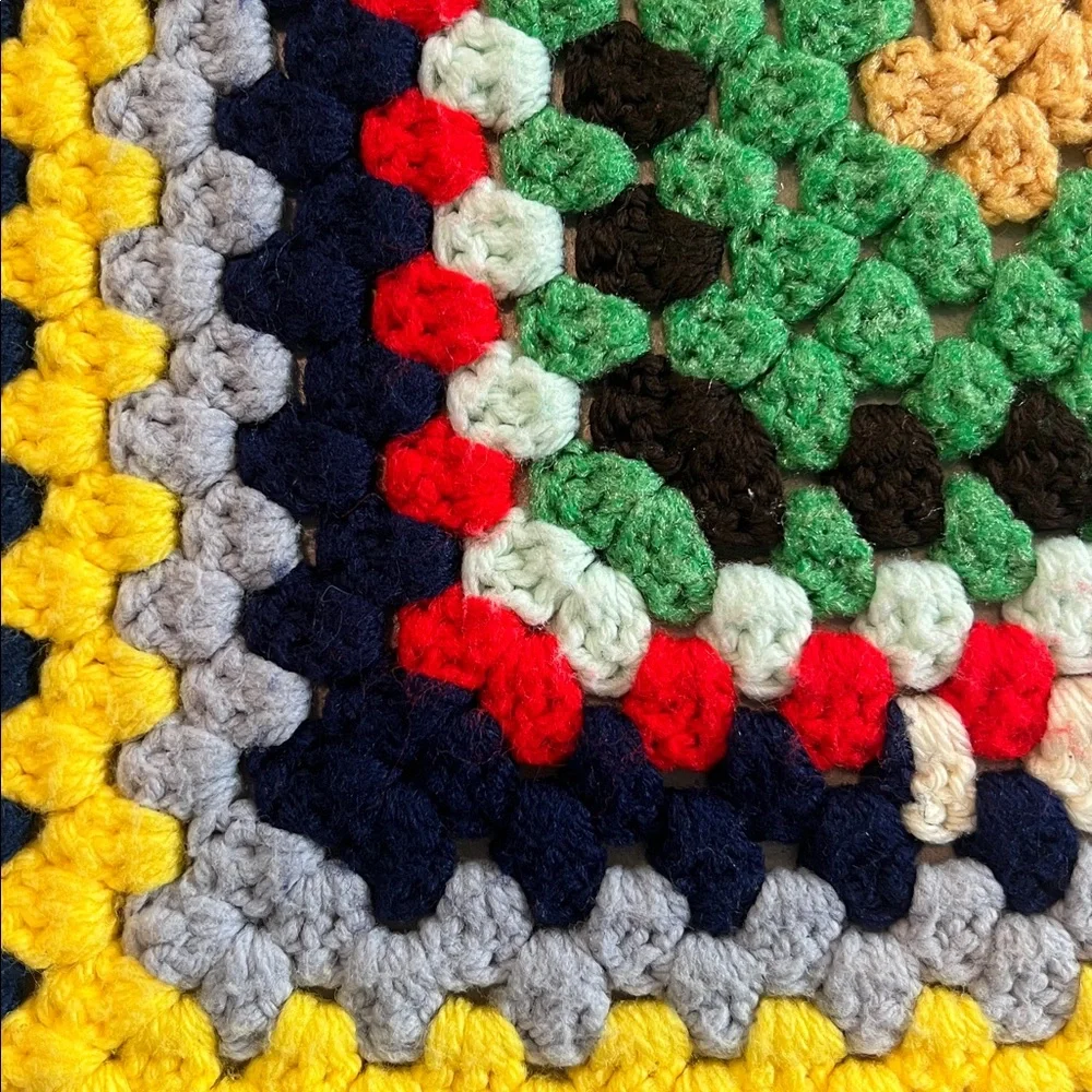 Vintage Handmade Multi-Color Granny Square Crochet Throw Blanket 5’x5’ - Picture 2 of 6